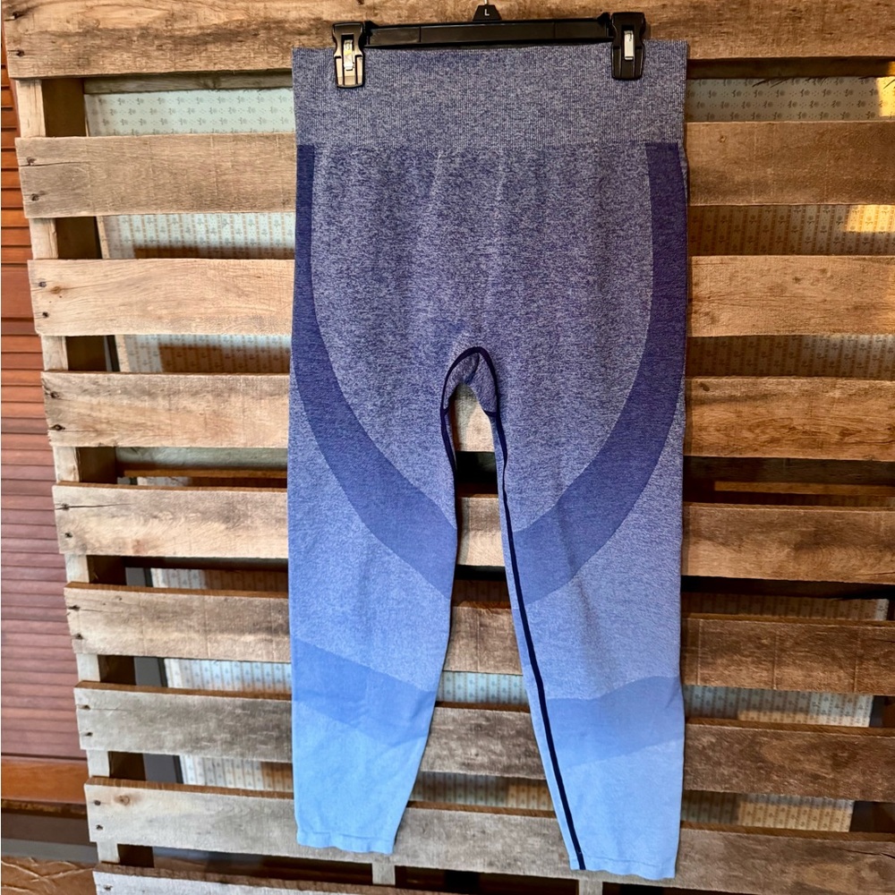 PINK Victoria's Secret Blue Ombre Leggings